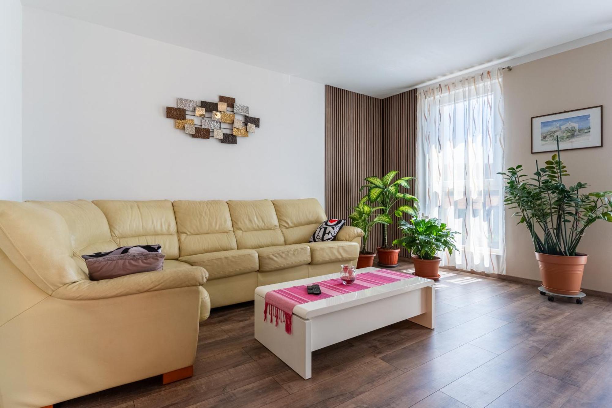 Apartman Laura Cres Eksteriør billede