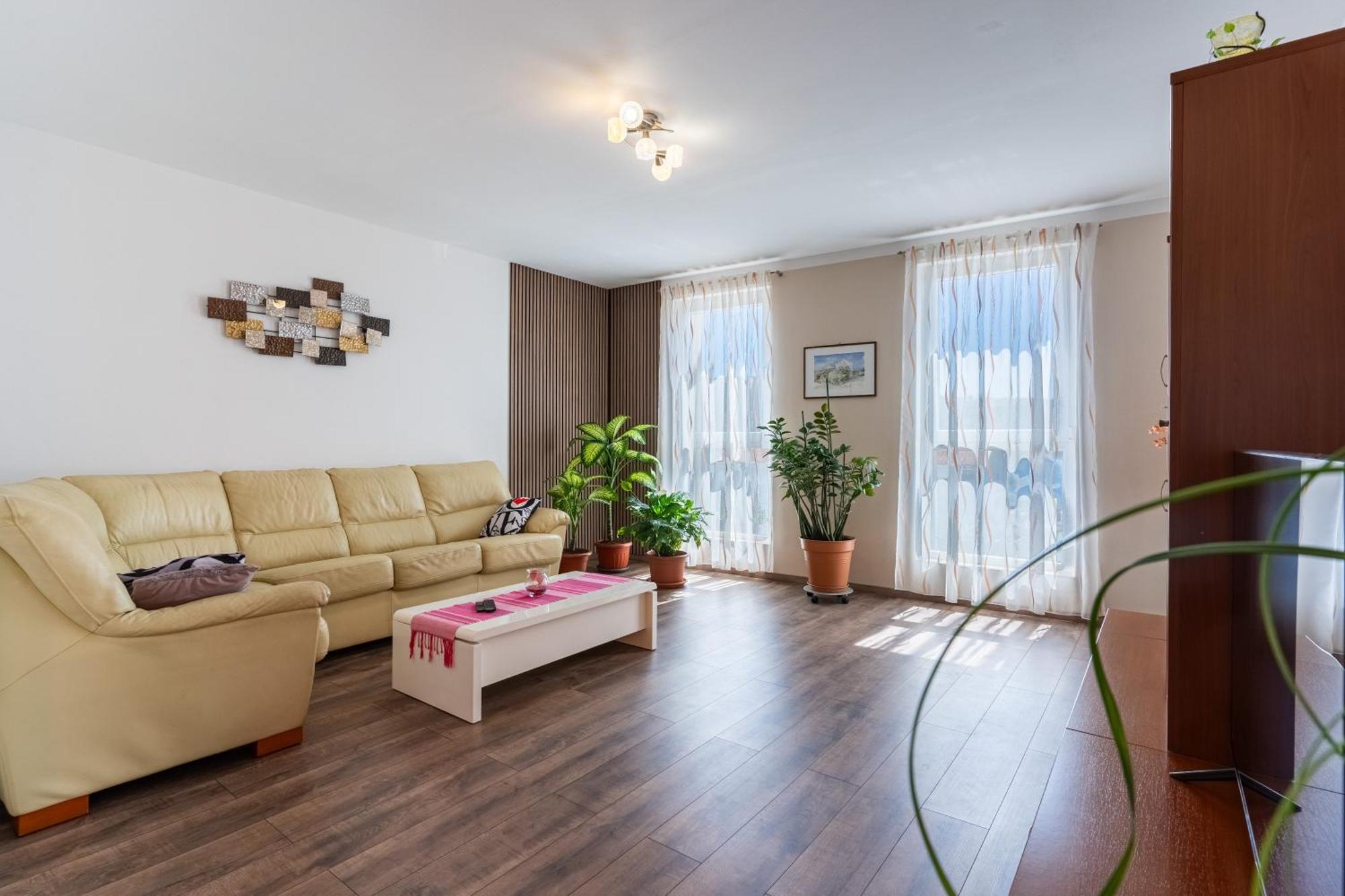 Apartman Laura Cres Eksteriør billede